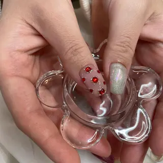 ネイル FILUMIA.所属・FILU MIA.のマツエク・マツパデザイン