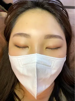 アイブロウ ロレインブロウ横浜店所属・🤍アイリスト kana🤍のマツエク・マツパデザイン