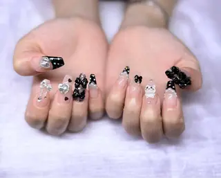 ネイル Lee Nailsのネイルデザイン
