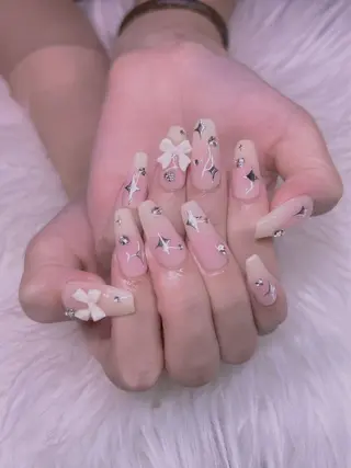 ネイル エムズ ハヤシのネイルデザイン