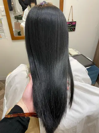 ロング 寺本 早希のヘアスタイル