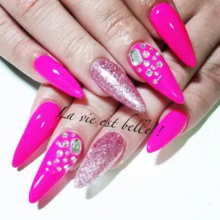 ネイル アトリエ ラヴィエベルのネイルデザイン