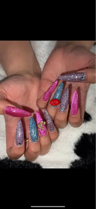 ネイル LOA🦋 Fuukaのネイルデザイン