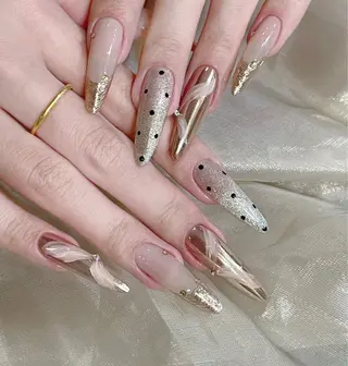 ネイル M🌷nail 長さだし専門店のネイルデザイン