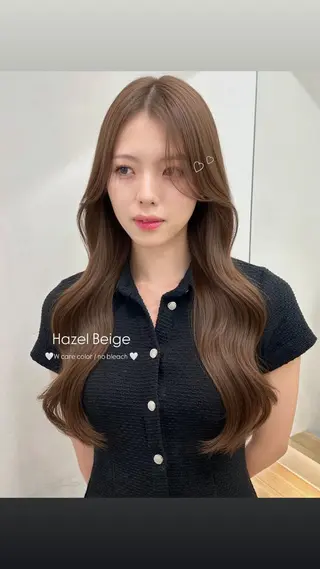 ロング カラー ヘアアレンジ ブリーチなし🤍透明 感カラーtakutoのヘアスタイル