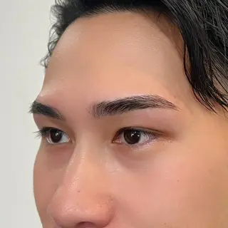 アイブロウ 眉毛サロンHARVEY所属・眉毛サロン HARVEYの眉毛・アイブロウイメージ