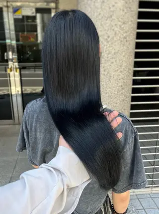 ロング シール＋ちび編み込み エクステ梅田🐨のヘアスタイル