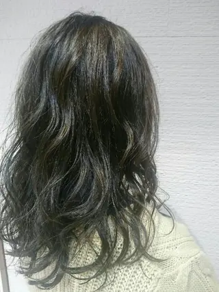ロング カラー REM【阿佐ヶ谷】 MEGUのヘアスタイル