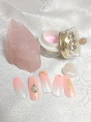 ネイル ヌーディジュエリー ネイルサロンのネイルデザイン