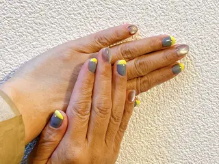 ネイル mogunail &blowのネイルデザイン