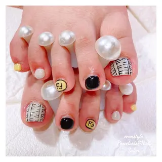ミディアム ネイル 👑enen style👑のネイルデザイン