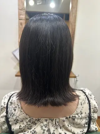ミディアム 原田 梨乃のヘアスタイル