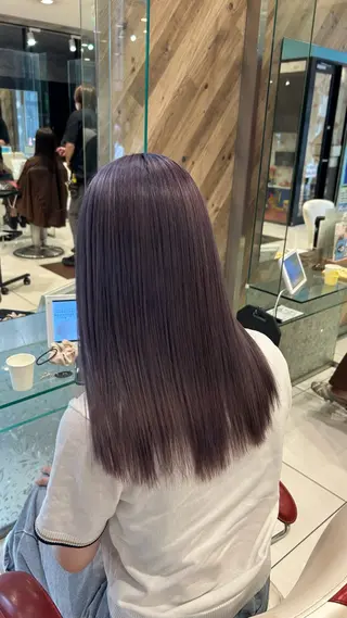 ミディアム ハイトーンカラー✨️ 艶カラー特化Amiのヘアスタイル