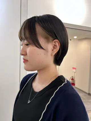ショート カラー 切りっぱなしBOB 職人💜Anzuのヘアスタイル