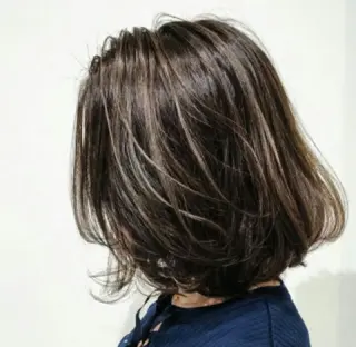 カラー ショート 宮崎 睦のヘアスタイル