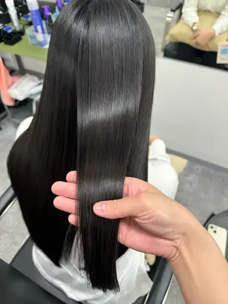 ロング 髪質改善メニュー 長井 美佐子のヘアスタイル