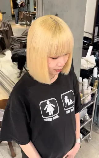 ショート カラー 透明感🎀艶髪 💞まいか🎶のヘアスタイル