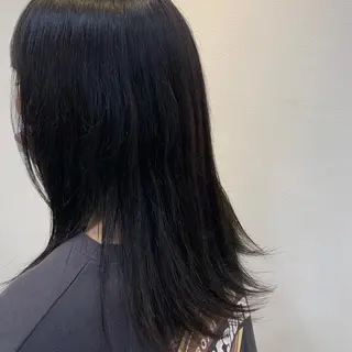 カラー each dee所属・星野 優希のヘアスタイル