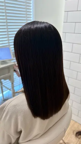 ミディアム カラー 似合わせ 顔周りYUUGAのヘアスタイル
