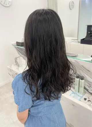 ロング パーマ 【Sweep】おじま のぞみのヘアスタイル