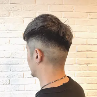 ショート カラー 小川敏輝 OGWBarberのヘアスタイル
