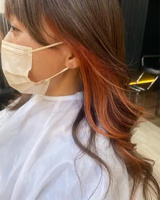 セミロング カラー 駅チカ【ali'i】 アリイ花崎友美☘のヘアスタイル