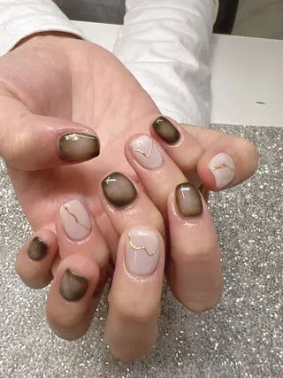 ネイル ガレンドウ 白澤 愛子のネイルデザイン