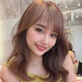 ミディアム 佐京春奈/縮毛矯正 髪質改善/美髪カラーのヘアスタイル