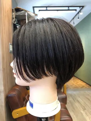 ショート いとう ひろたかのヘアスタイル