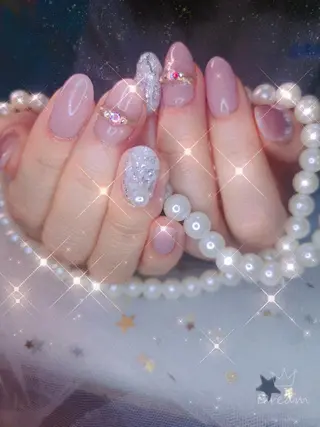 ミディアム ネイル フィルイン・深爪矯正 長さ出し🎀のネイルデザイン