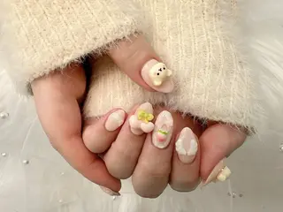 ネイル MIKIネイル YUKAのネイルデザイン