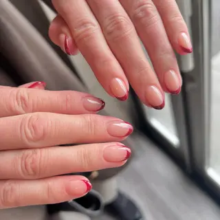 ネイル GLOW/NAIL 御幸店MaYuMiのネイルデザイン