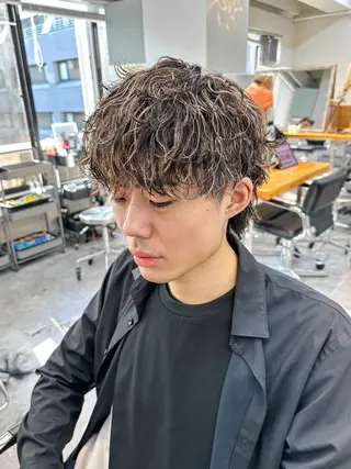 ショート カラー パーマ メンズ メンズパーマ メンズ特化ryoのヘアスタイル