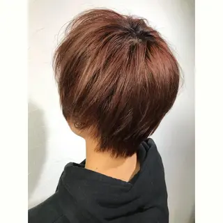 ショート カラー yui .のヘアスタイル