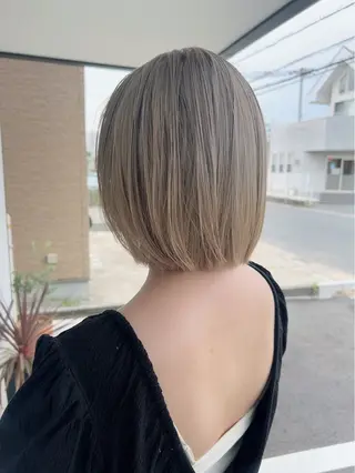 ショート 盛本 彩乃のヘアスタイル