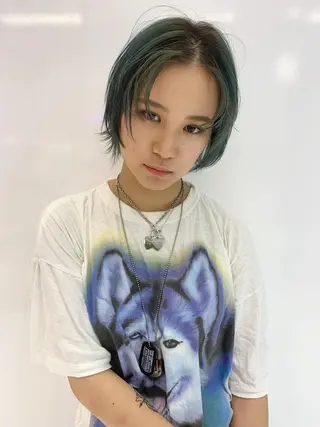 ショート カラー レイヤー/ブリーチ HIKARU ♡のヘアスタイル