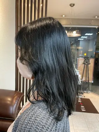 セミロング カラー 鈴木 皆斗のヘアスタイル