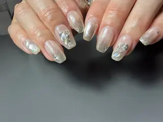 ネイル 12 designのネイルデザイン