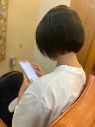 ショート ⚪️髪質改善 縮毛 店長 コウ⚪️のヘアスタイル