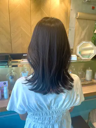 ミディアム 縮毛矯正 髪質改善 韓国風レイヤー 吉田のヘアスタイル