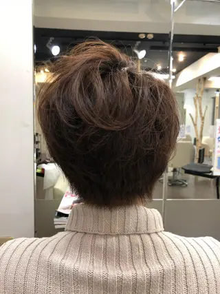 ショート パーマ 芝田 望優のヘアスタイル
