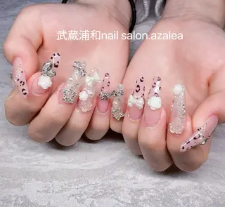 ネイル R inのネイルデザイン