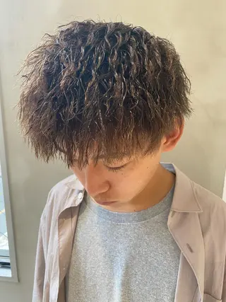 パーマ メンズ nishido ハイライト/パーマのヘアスタイル