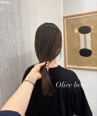 セミロング カラー 【ヤマザキアヤメ】 艶カラー/縮毛矯正のヘアスタイル