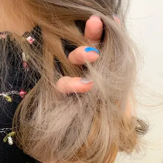 セミロング カラー ✨カラー支持No.1 🧸ワキ カナコ🧸のヘアスタイル