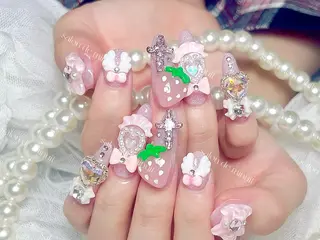 ネイル Momo 🤍のネイルデザイン