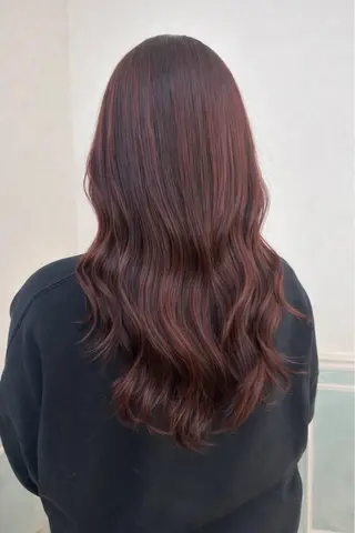 カラー 山口 珠莉のヘアスタイル