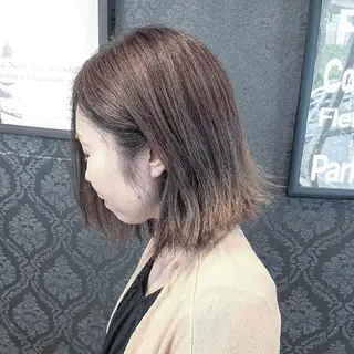 ミディアム カラー 保住 恭平のヘアスタイル