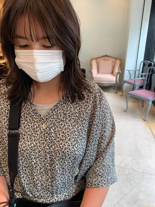 ミディアム カラー SAKINO. ベージュカラーのヘアスタイル