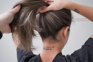 ミディアム カラー ヘアアレンジ 縮毛矯正 髪質改善寺坂雄飛💐のヘアスタイル